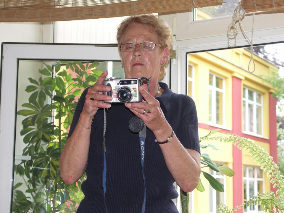 img00002.jpg